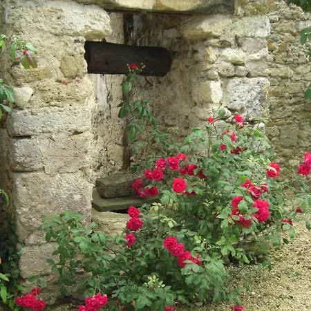 Le Mas D'anjou B&B La Roche Coutant