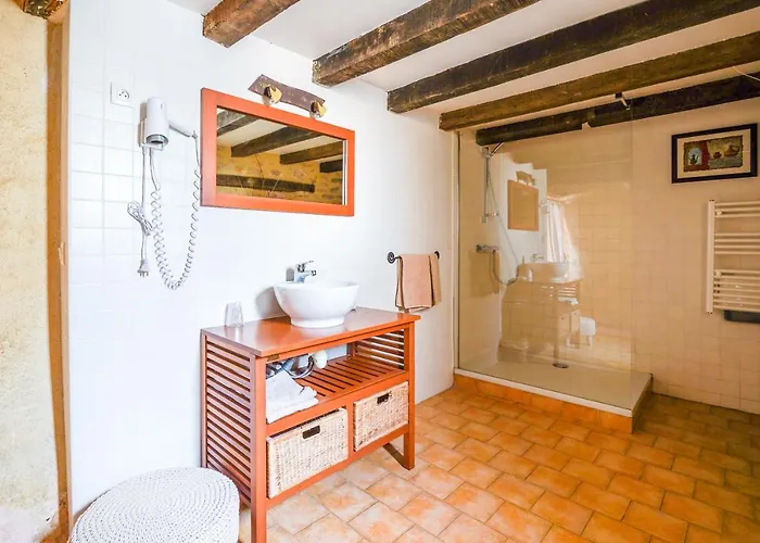 Hotel Le Mas D'anjou 3*