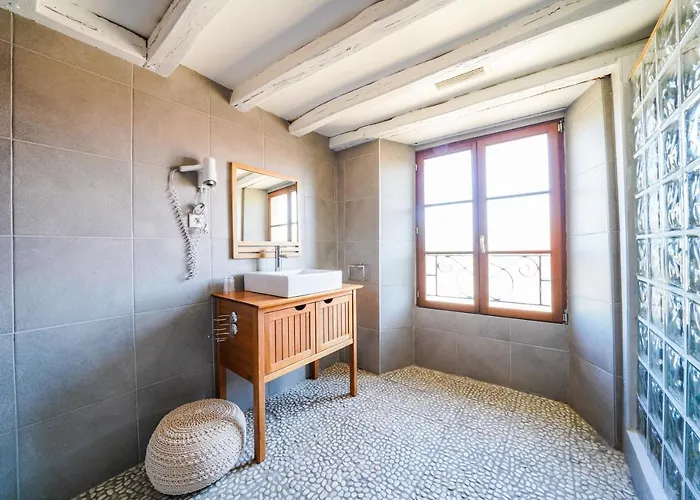 Le Mas D'anjou Hotel